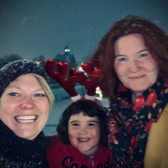 Meet your Posher, Sheila - Picture 1 of 1